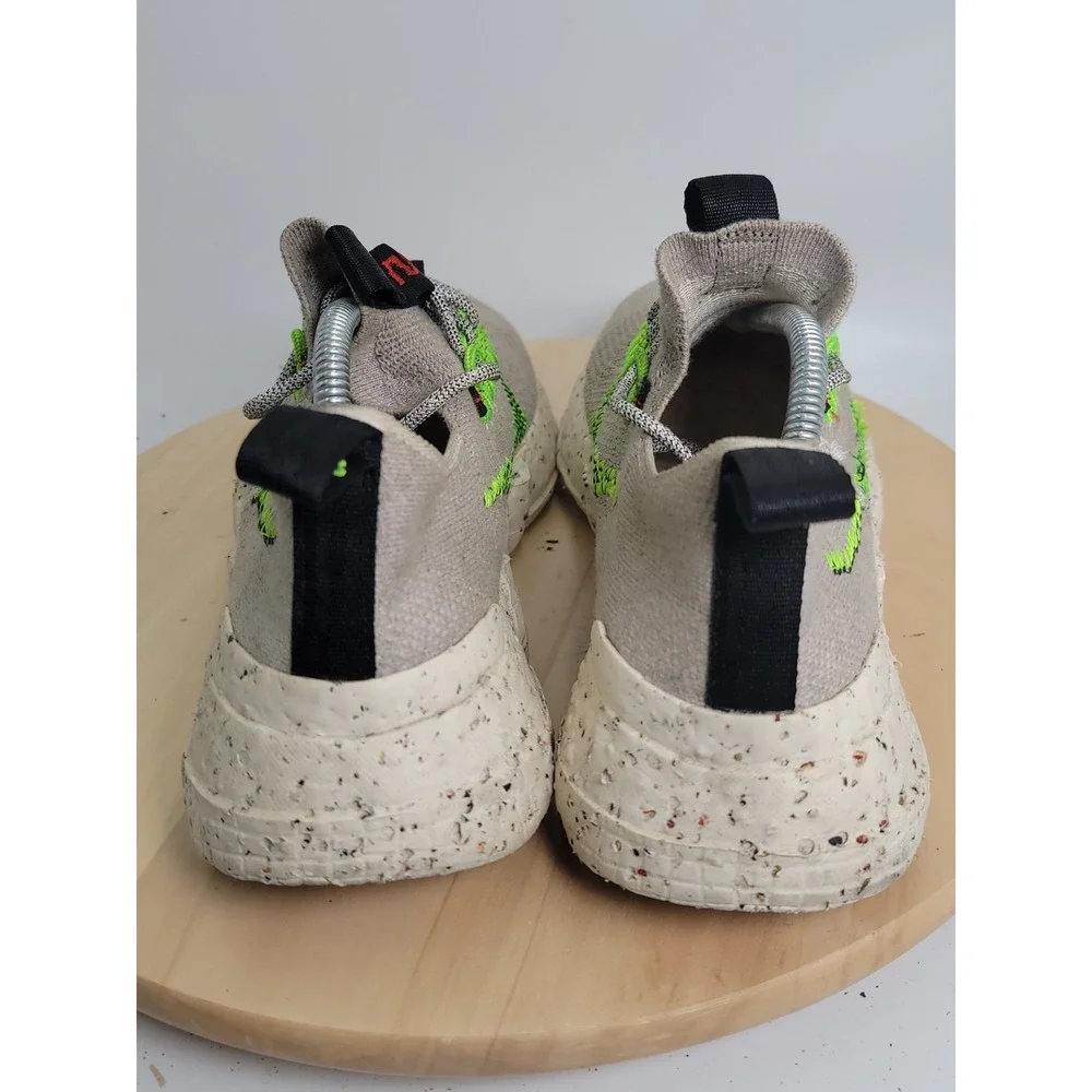 Nike Space Hippie 01 Electric Green Mens 10.5 DJ3056-004 Shoes Sneakers